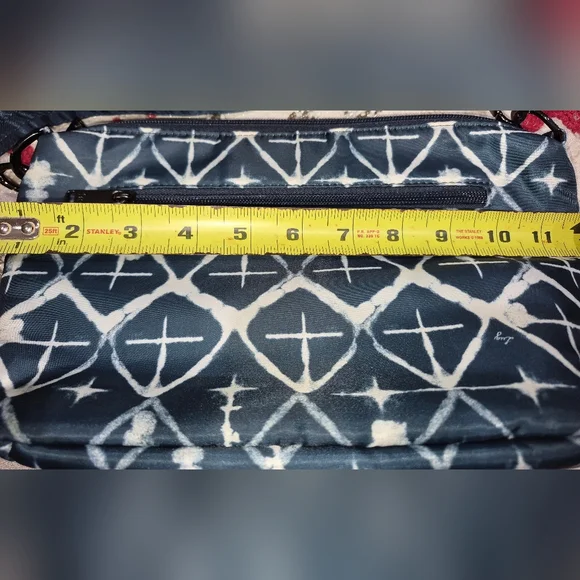 Lug Flare RFID Crossbody Navy Diamond Polyester Zip, Excellent Condition - Picture 3 of 5